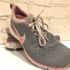 Nike Tennis Shoes - Pink and Gray